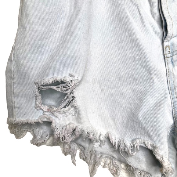 Wild Fable Distressed Jean Shorts Raw Hem Pockets Size 18 - Picture 7 of 8